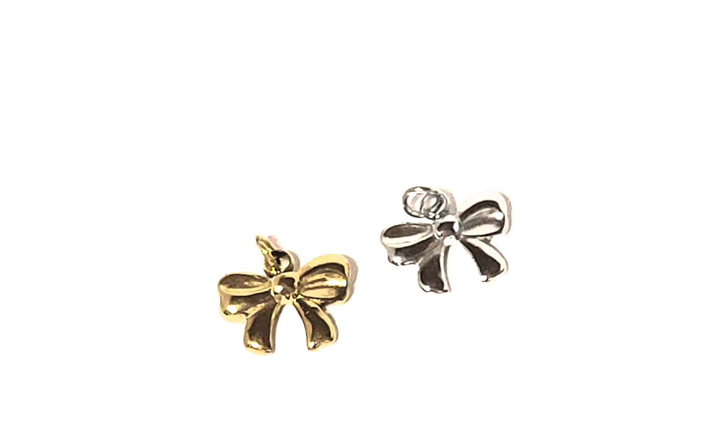 The Evelyn Ribbon Bow Charm