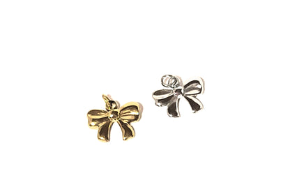 The Evelyn Ribbon Bow Charm