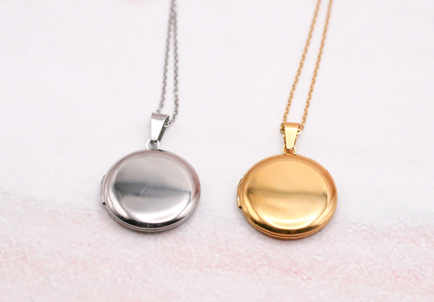 Engraved sonogram locket